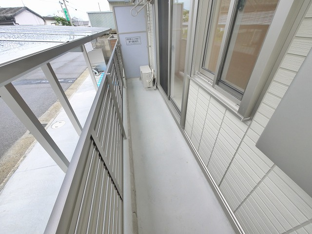 RETOLIA川原城町のバルコニー