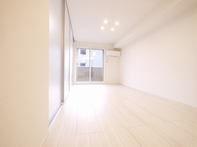 RETOLIA川原城町の居間・リビング