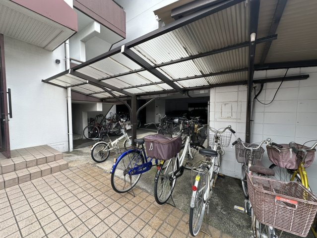 五百石マンションの駐車場