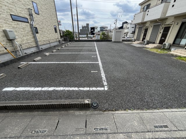 大門ハイツの駐車場|駐車場もあります