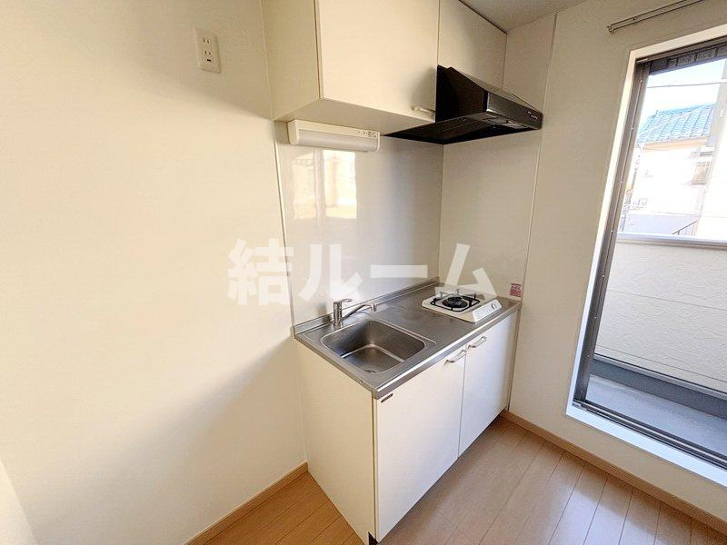 練馬区小竹町２丁目のアパートのキッチン