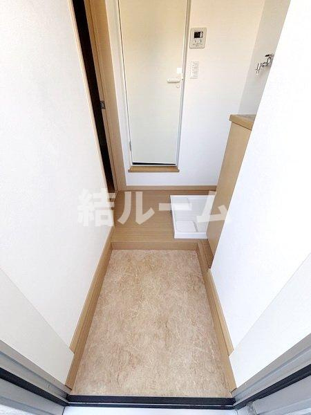 練馬区小竹町２丁目のアパートの玄関