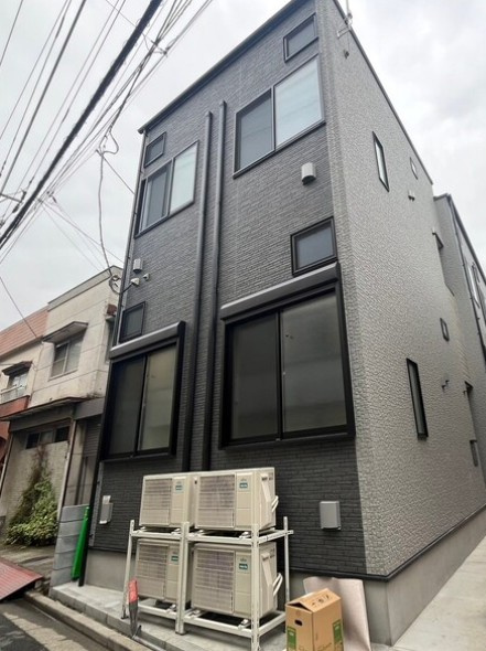 桜テラス荒川の外観