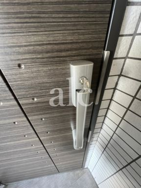 フェニックス西新宿参番館の玄関|玄関です　ダブルロックで安心♪