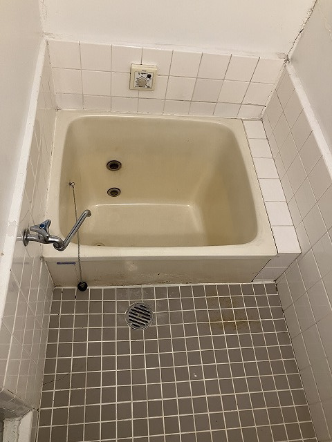 葛原新町堂前貸家の浴室