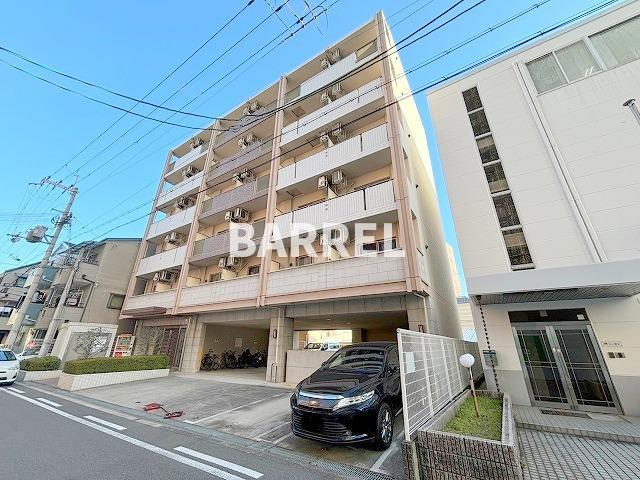 クリーデンス新大阪