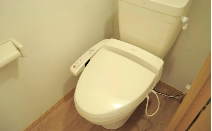 レオパレスリリーのトイレ|トイレもきれいです