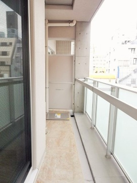 アーバネックス横濱馬車道のバルコニー|※写真は同タイプ住戸です。