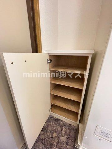アクティ北堀江の収納