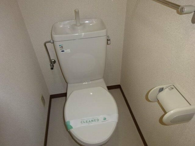 日神パレステージ三軒茶屋Ⅱのトイレ