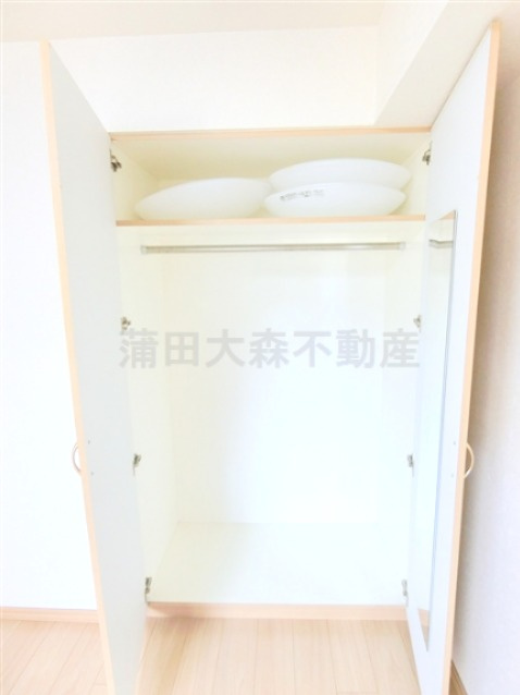 ルーブル池上六番館の収納|収納　クローゼット①