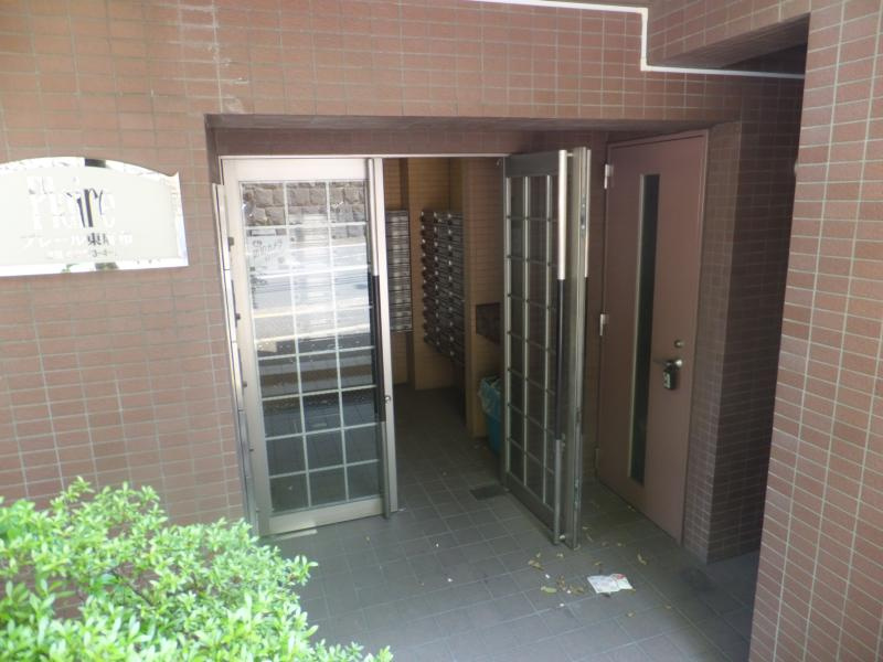 プレール東麻布のエントランス