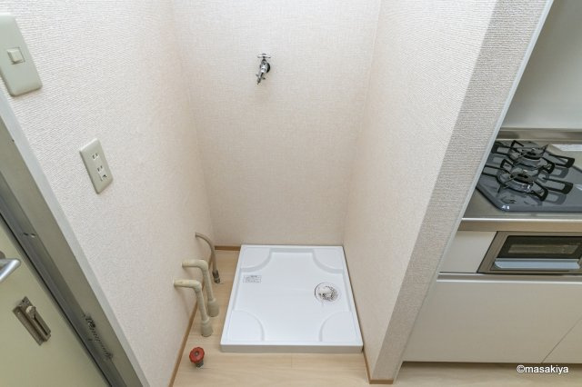 グランドール南沖Bの洗面所|室内洗濯機置き場