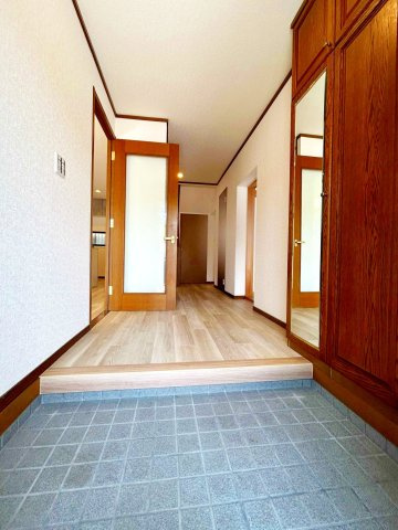 近江八幡市川原町２丁目　中古戸建