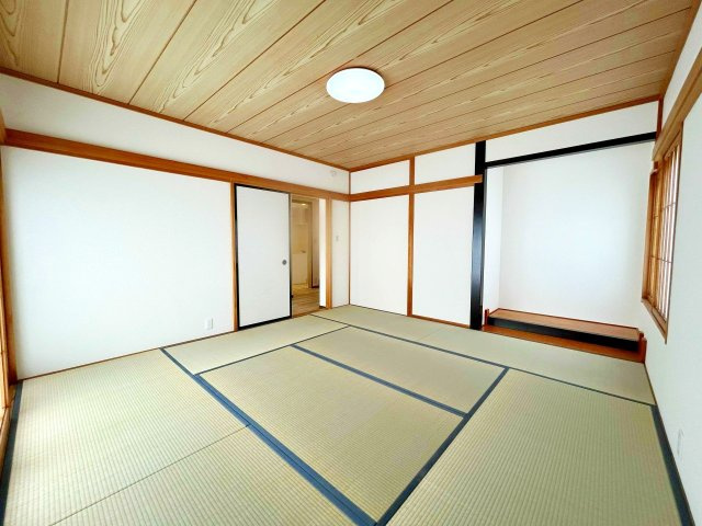 近江八幡市川原町２丁目　中古戸建