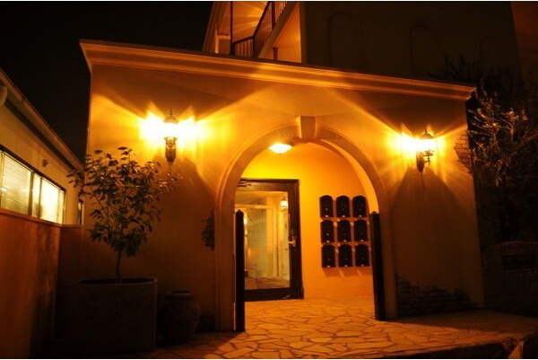 VILLA COCOON上島のエントランス
