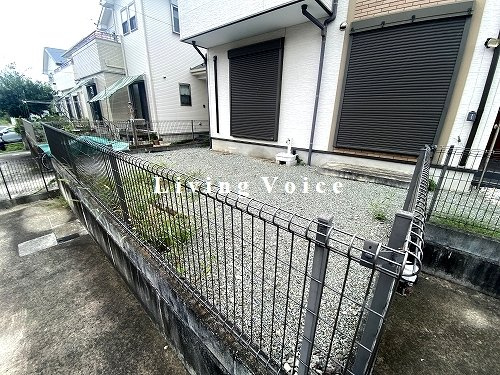 秦野市東田原　中古一戸建ての庭|秦野市東田原　中古一戸建て