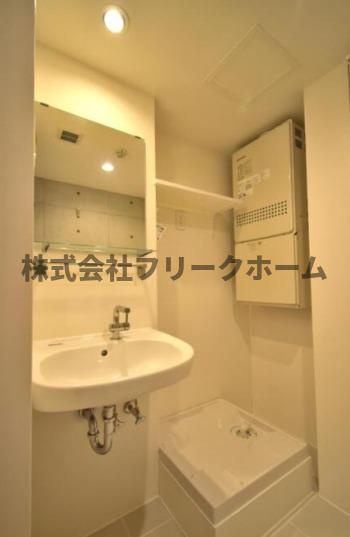 武蔵野市中町２丁目の賃貸マンションの洗面所