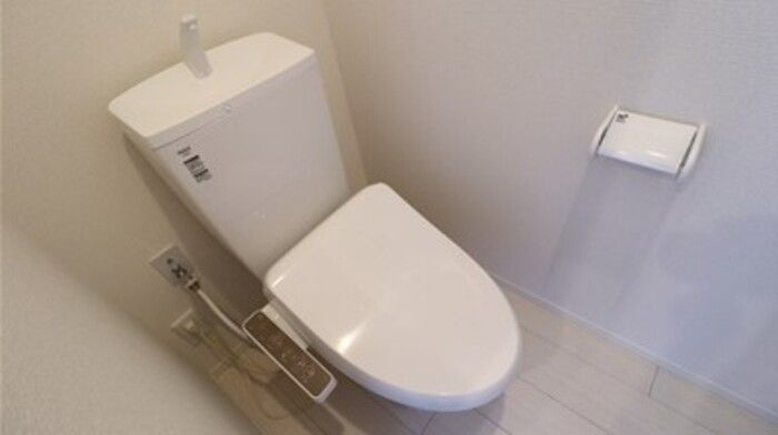 グランディールⅢのトイレ|トイレもきれいです