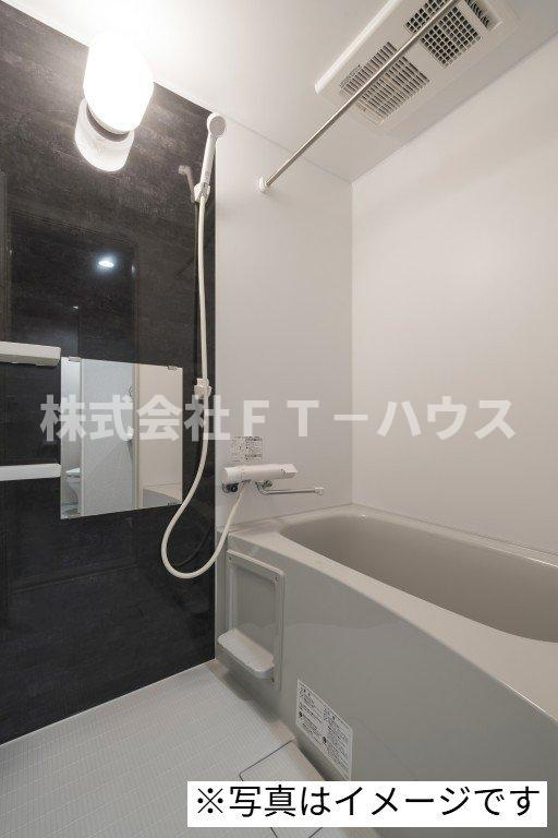 robot home 原木中山(ロボットホームバラキナカヤマ)の浴室