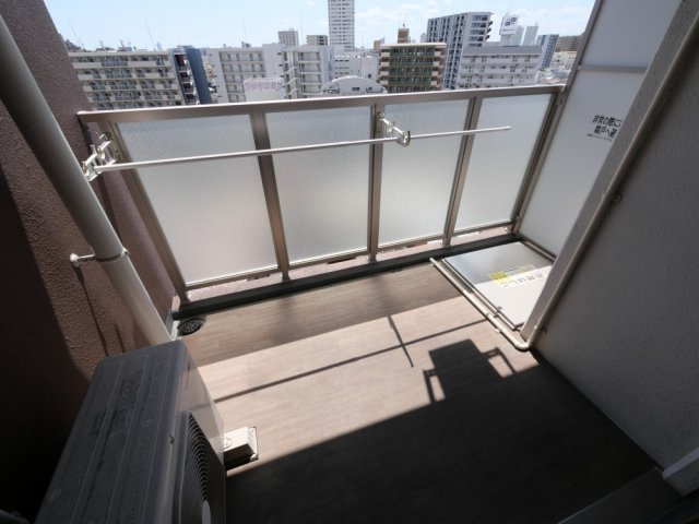 大阪市福島区吉野５丁目の賃貸マンションのバルコニー