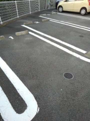 ポルトルーチェの駐車場|駐車場に車を止められます