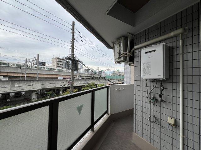 【バルコニー】 | ラムール難波南