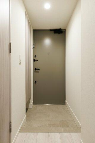 リビオメゾン浅草橋の玄関