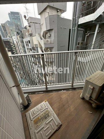 ＮＪＫ　ＭＡＲＱＵＩＳ　ＯＭＯＴＥＳＡＮＤＯのバルコニー