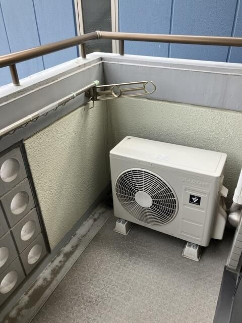 入谷サンハイツのバルコニー