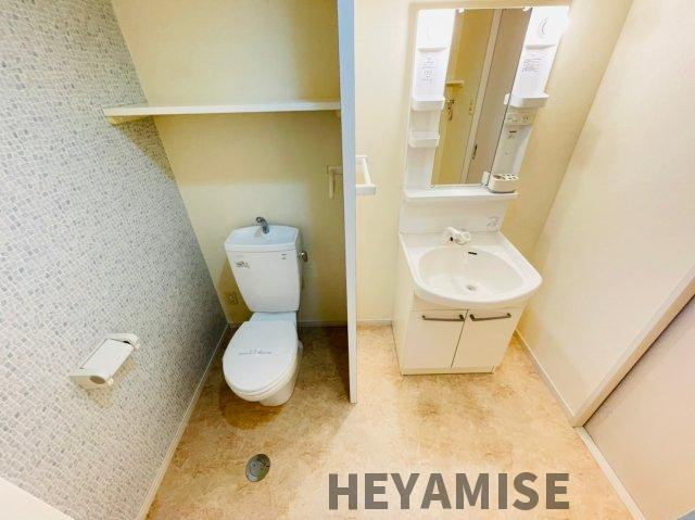 Jプレイス宝町の洗面所|※類似間取りの別の階のお部屋の画像です※現況を優先します