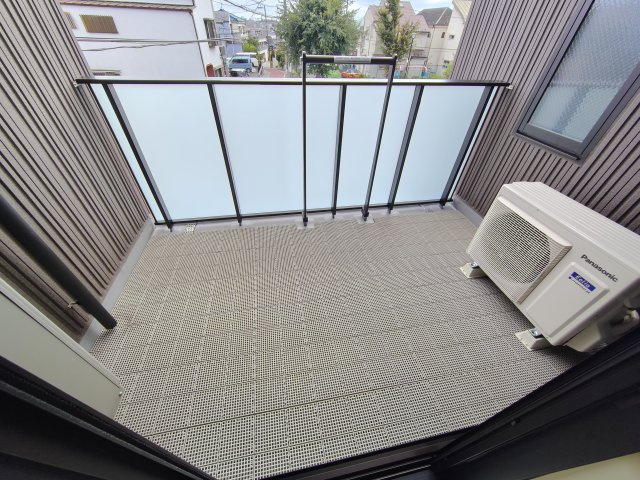 グランスタ大門　南棟のバルコニー