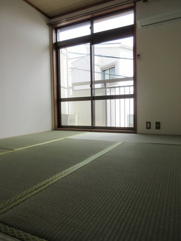 御原ハイツの寝室