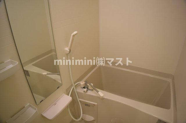 プレサンス難波セレクトの浴室