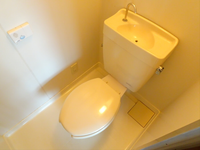 コーポ・パインウッドPARTⅡのトイレ|清潔感のあるトイレです