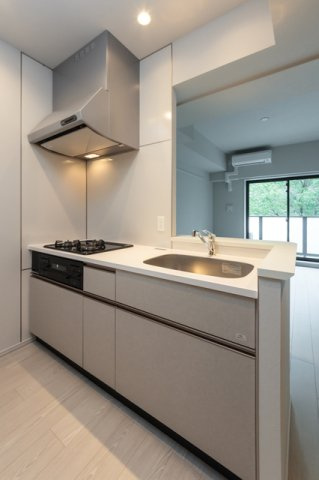Ｒｏｖｉｎｅ目黒東山のキッチン|※写真は同タイプ住戸です。