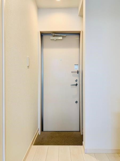 【玄関】