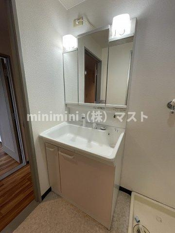 レジェロ住之江の洗面所