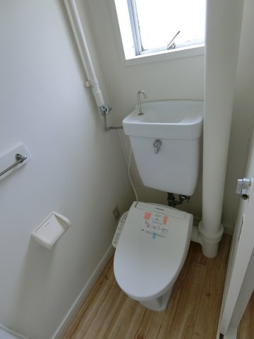 ビレッジハウス青木2号棟のトイレ|イメージ304号室の写真