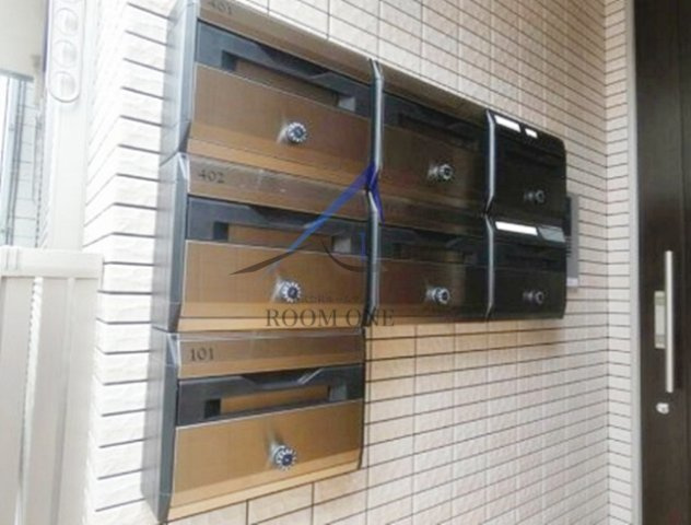 ノイエーラ東池袋のその他共用部分|集合ポストです。
