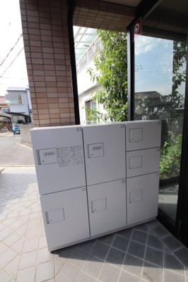 【設備】 | プレメゾンF | 宅配ボックス