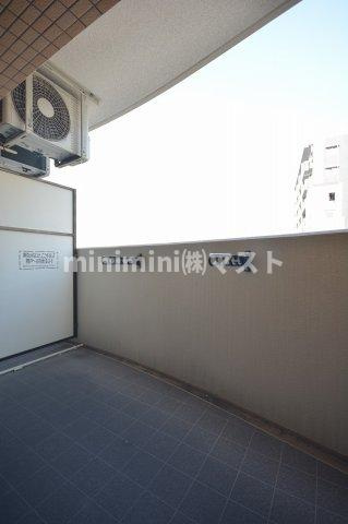 大阪市大正区三軒家東１丁目の賃貸マンションのバルコニー