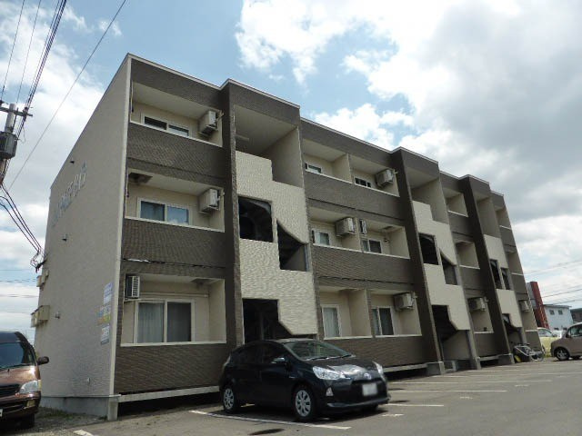 ラパーチェ８１３
