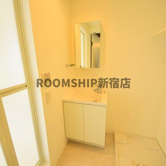 GREEN TERRACE KICHIJOJIの独立洗面台
