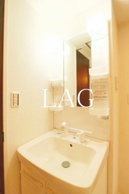 【洗面所】 | Ｌａ　Ｌｕｃｅ明大前 | 洗面台です。