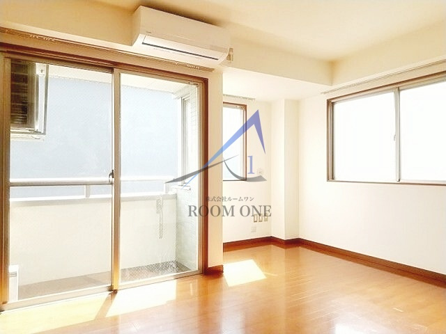 Apt.Annoの居間・リビング|洋室のお部屋です。