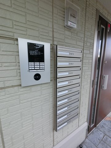 【エントランス】