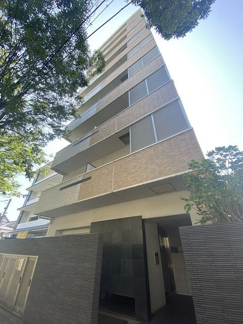 尼崎市開明町３丁目の賃貸マンションの外観