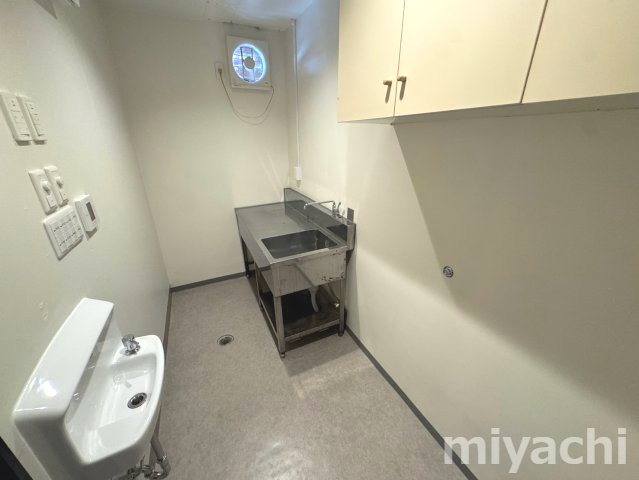 富田町ビル