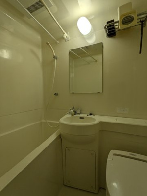 【トイレ】 | アレックス日乃本 | シンプルで使いやすいトイレです